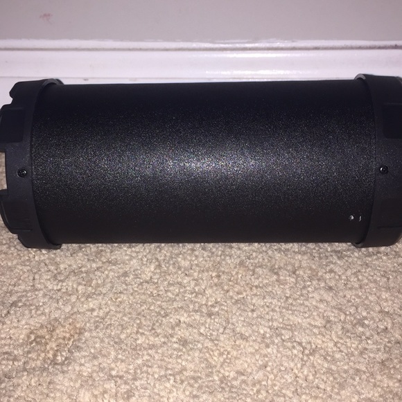 Vibe Bluetooth speaker - Picture 3 of 3